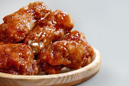 Крылья BBQ в соусе барбекю