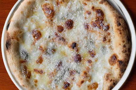 Pizza Quattro Formaggi