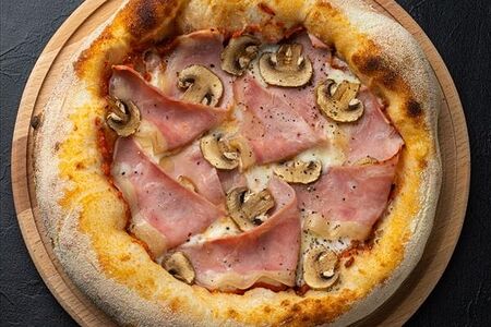 Пицца с ветчиной и грибами 24см