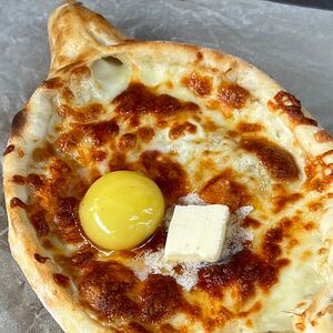 Хачапури по-аджарски