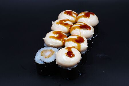 Запеченный спайси с креветкой