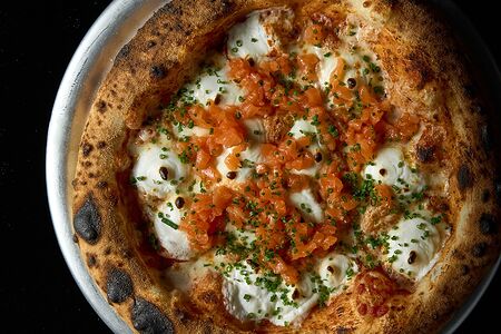 Лосось и брынза