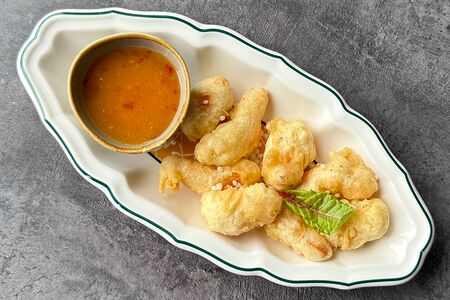 Попкорн из креветок в соусе манго Чили 