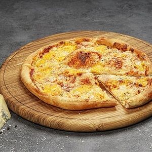 Пицца Четыре сыра 33 см 1/710