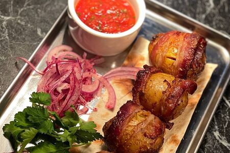 Картофель в беконе