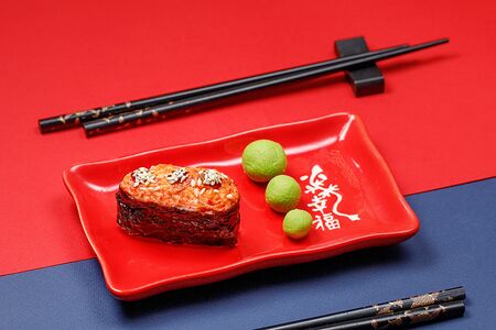 Запеченный гункан с креветкой