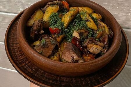 Жаркое из свинины с грибами и овощами