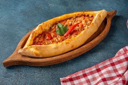 Пиде с курицей