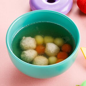 Детский суп с куриными фрикадельками