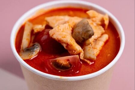 Суп Том Ям с лососем