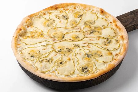 Пицца горгонзола с грушей