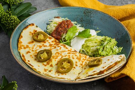 Кесадилья с креветками