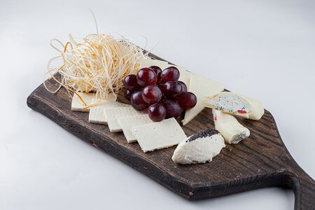 Ассорти кавказских сыров