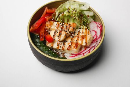 Боул с сыром халуми