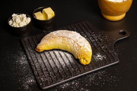 Десерт творожный Бананчик