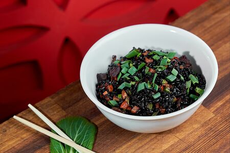 Черный рис с уткой