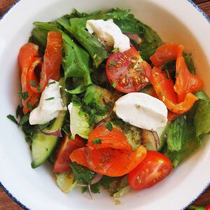 Салат с лососем 