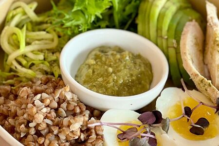 Боул с гречкой