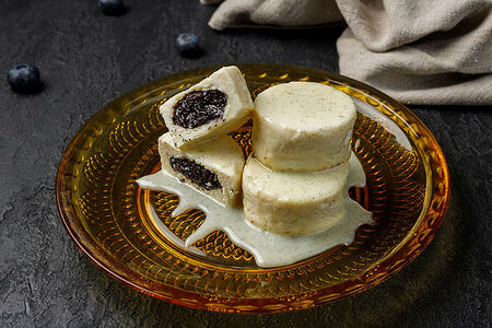 Сырники с маковой начинкой