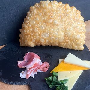 Чебурек Четыре сыра-шпинат-бекон