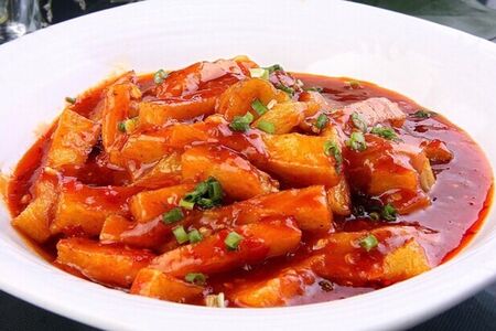 Жареные баклажаны с помидорами