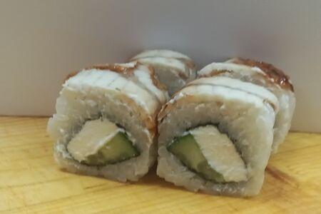 Ролл Филадельфия унаги