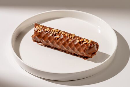 Трубочка сливочная в шоколаде