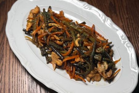 Папоротник с овощами 