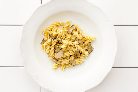 Фузилли с черным трюфелем