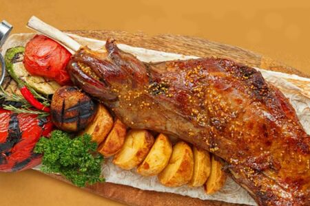 Плечо барашка, запечённое в печи