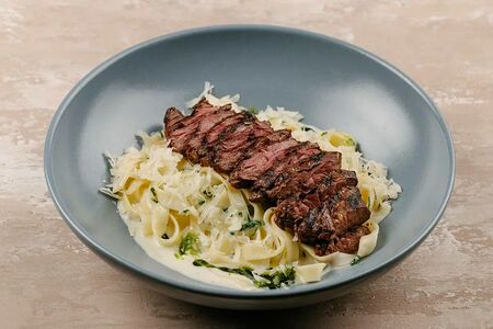 Фетучини альфредо