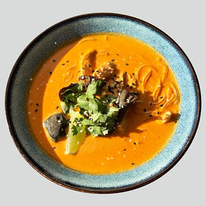 Лакса с курицей