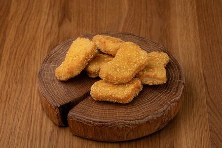 Куриные наггетсы