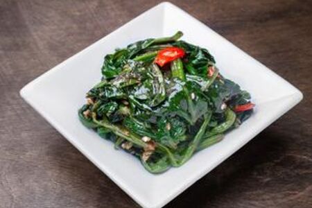 Салат из шпината