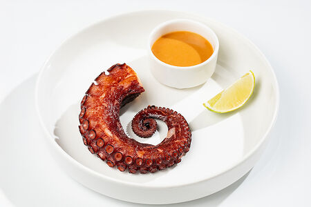 Осьминог на гриле