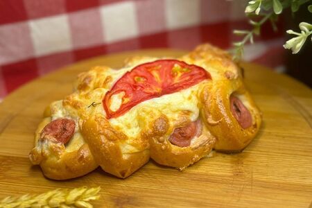 Сосиска с сыром