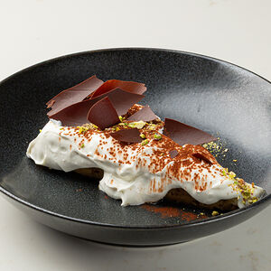 Бебос Чарози с кремом из надуги