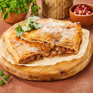 Кубдари с пряной говядиной