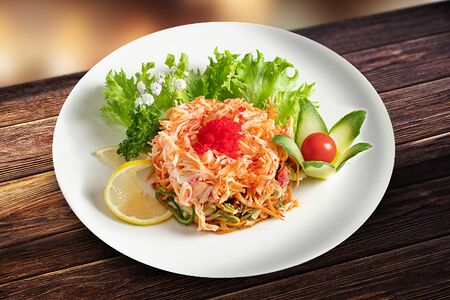 Салат со снежным крабом 