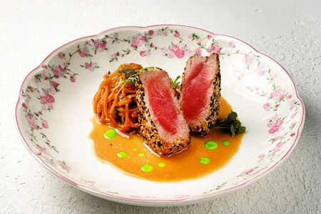 Стейк из тунца