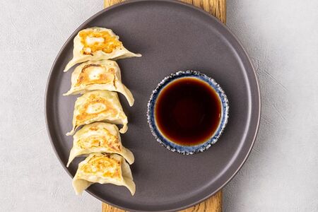 Гёдза со свининой