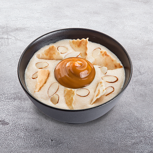 Десерт гурьевский с вареной сгущенкой и орешками