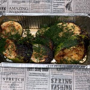 Кабачки на мангале с зеленью 