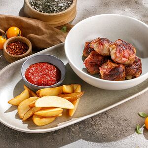 Шампиньоны в беконе на мангале