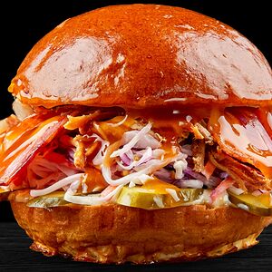 Три Поросенка