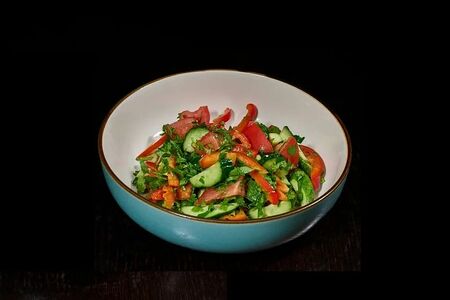 Салат по-домашнему с овощами