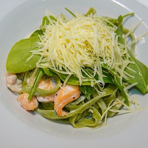 Паста Фетучини с лососем