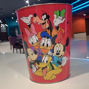 Железное ведро Disney 