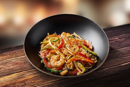 Wok Морской коктейль