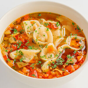 Д Куриный суп с пельмешками тортеллини Мк